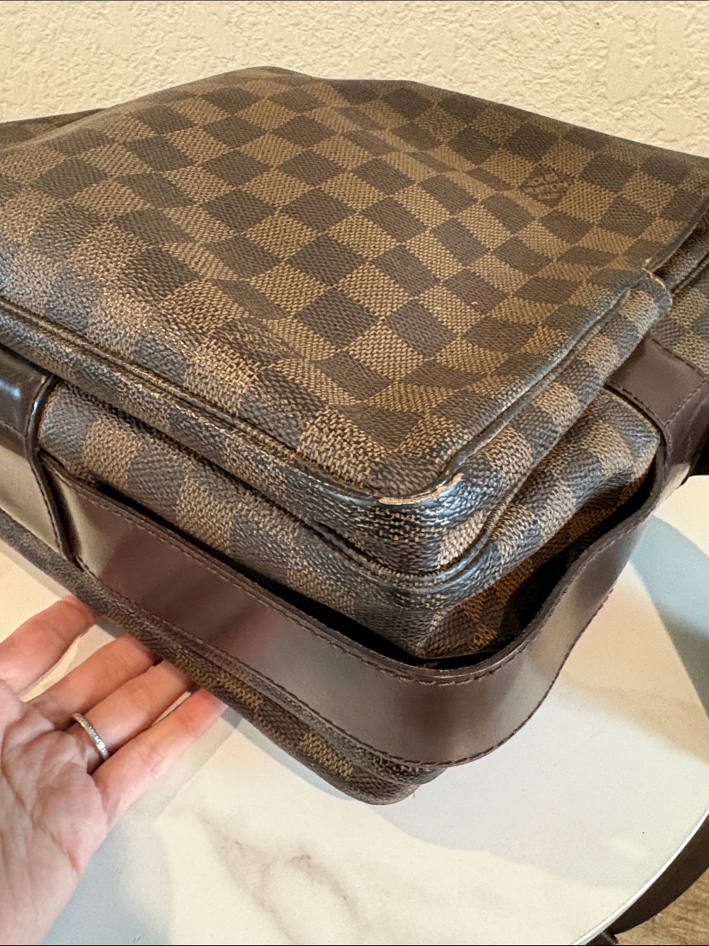 Louis Vuitton Naviglio SR3007 Brown Damier LV Crossbody Bag - Picture 8 of 16